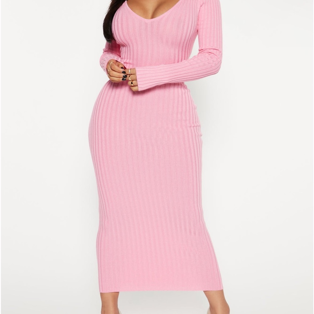Knit pink dress